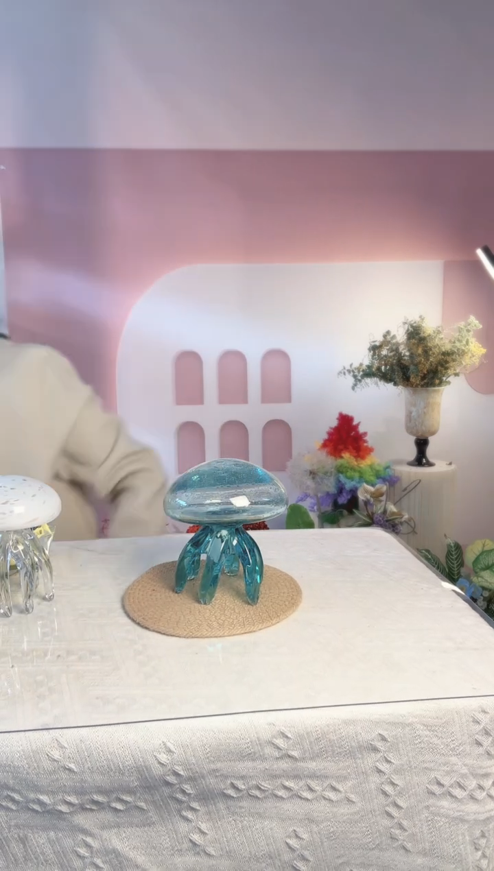 044直播玻璃花瓶