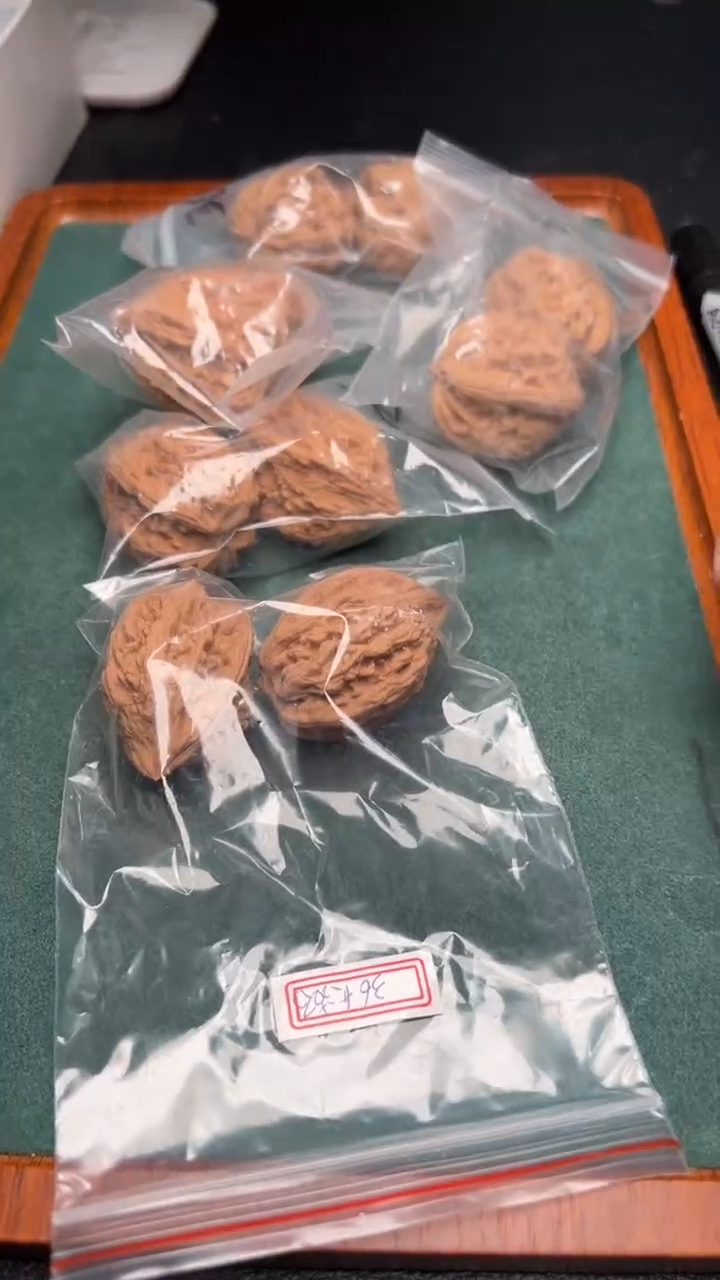 把件文玩核桃36大沽石