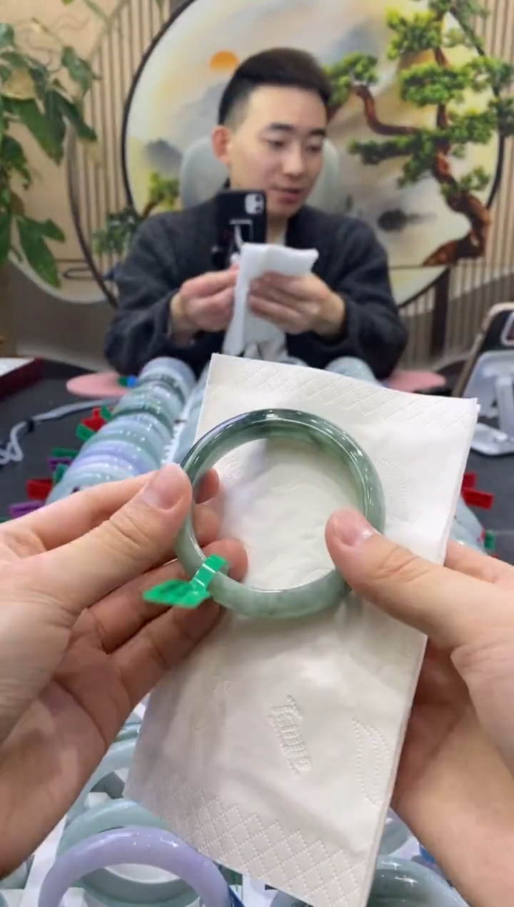 未镶嵌手镯翡翠1276