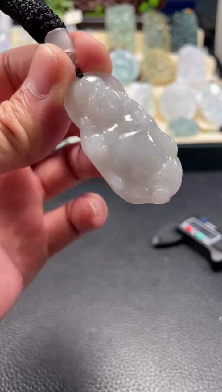 颈饰未镶嵌翡翠12/23/173