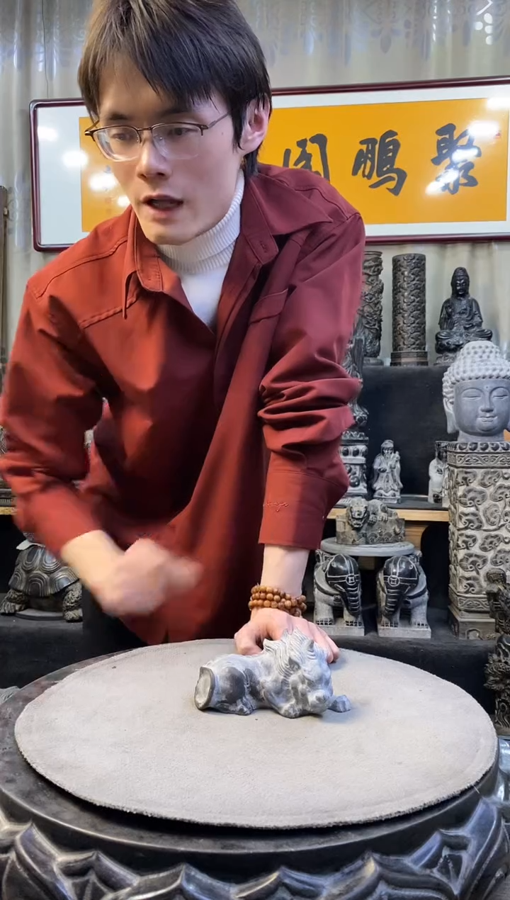 石材长15公分卧姿貔貅