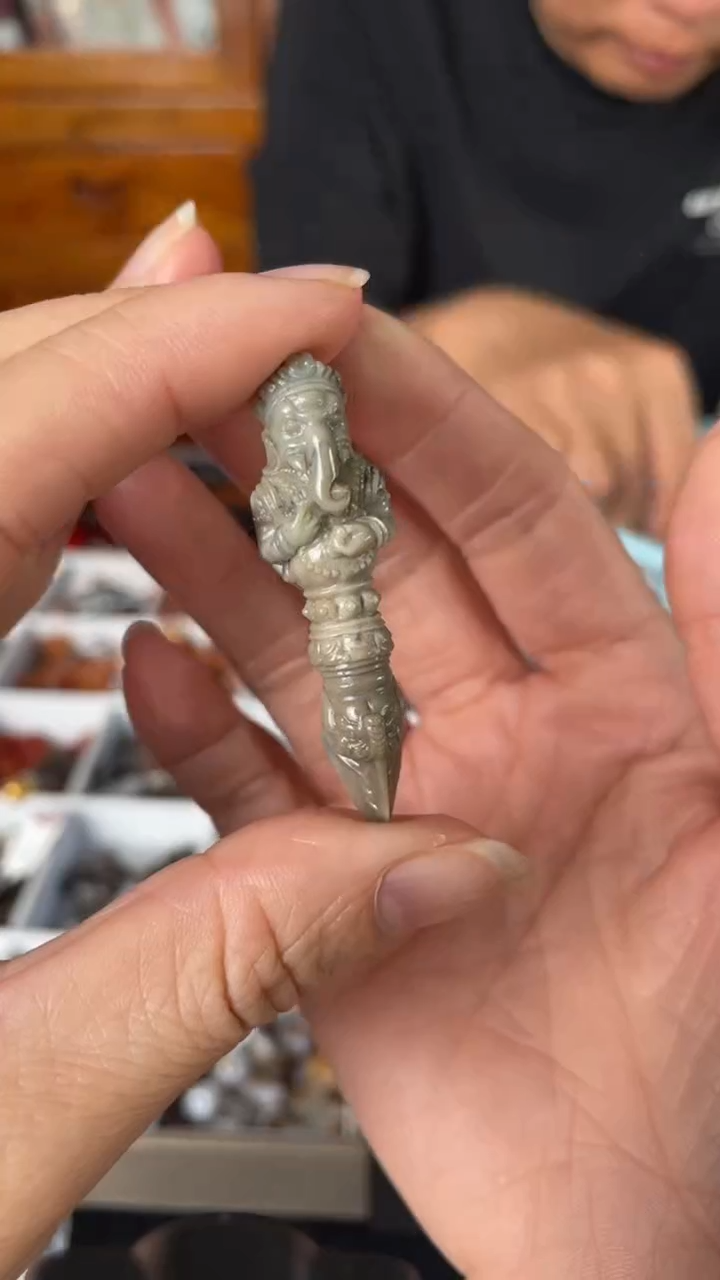 【闪购商品】玛瑙/玉髓颈饰未镶嵌玛瑙饰品191