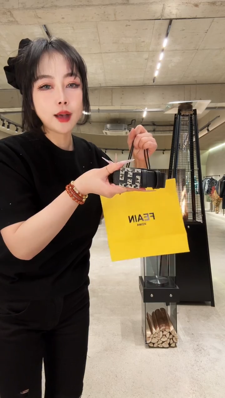 36-38  真皮皮带 银色