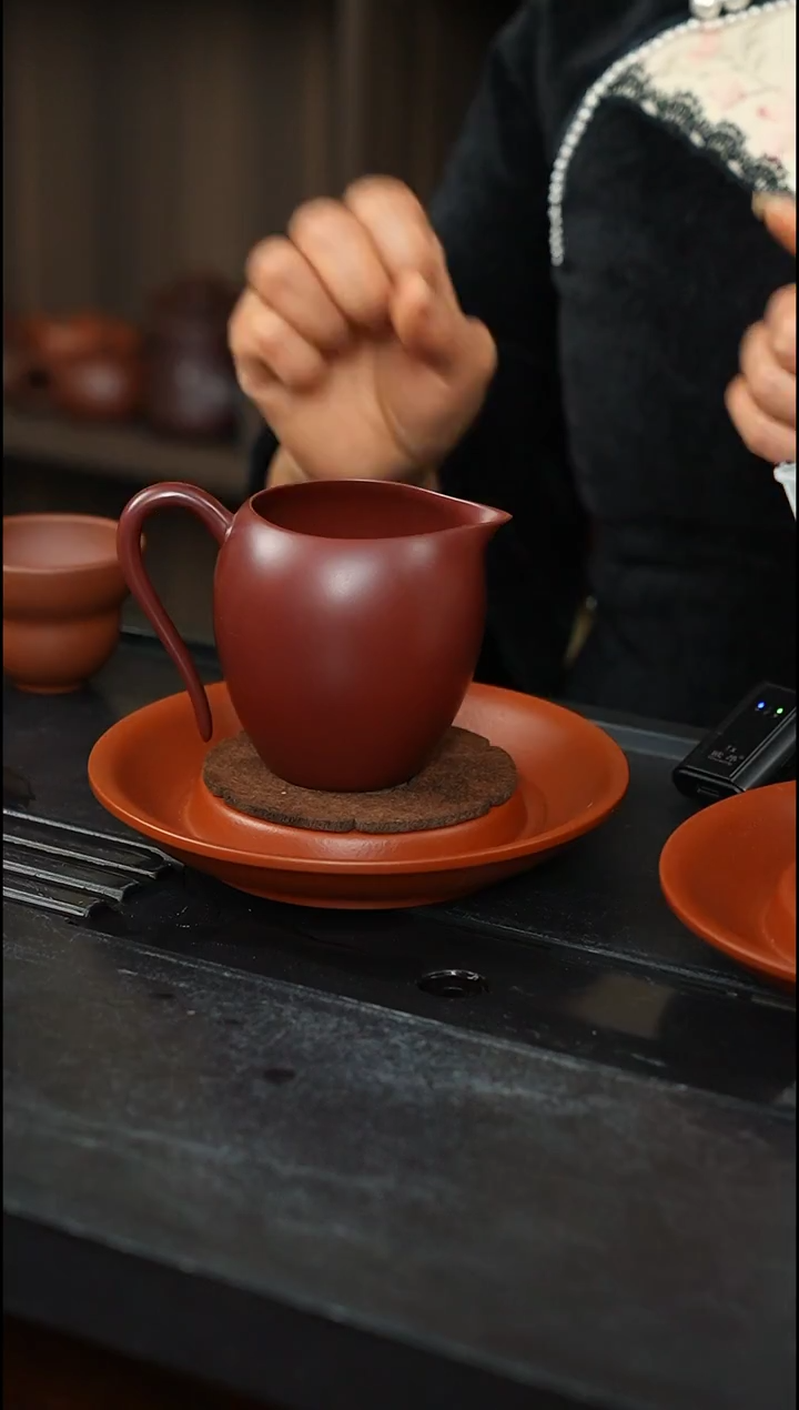 茶壶紫砂牖见斋|精工紫砂|公道杯