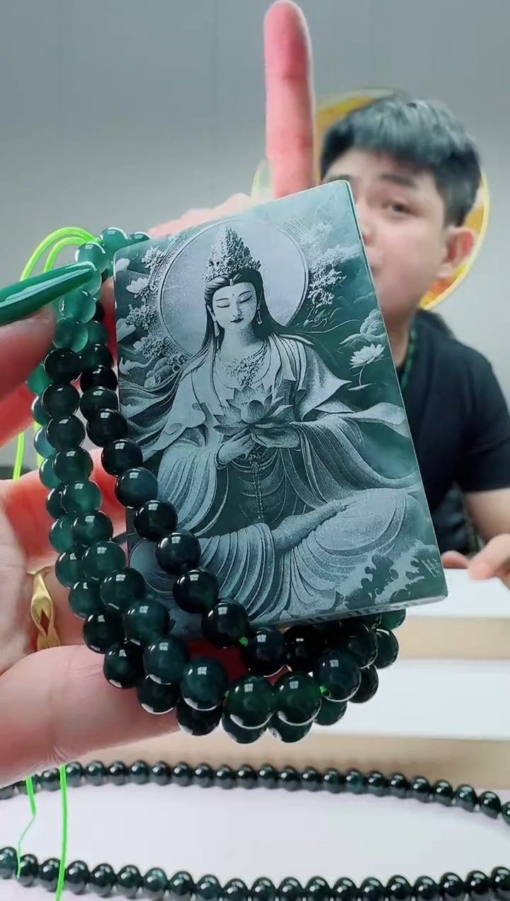 翡翠未镶嵌颈饰多样性随机发其一