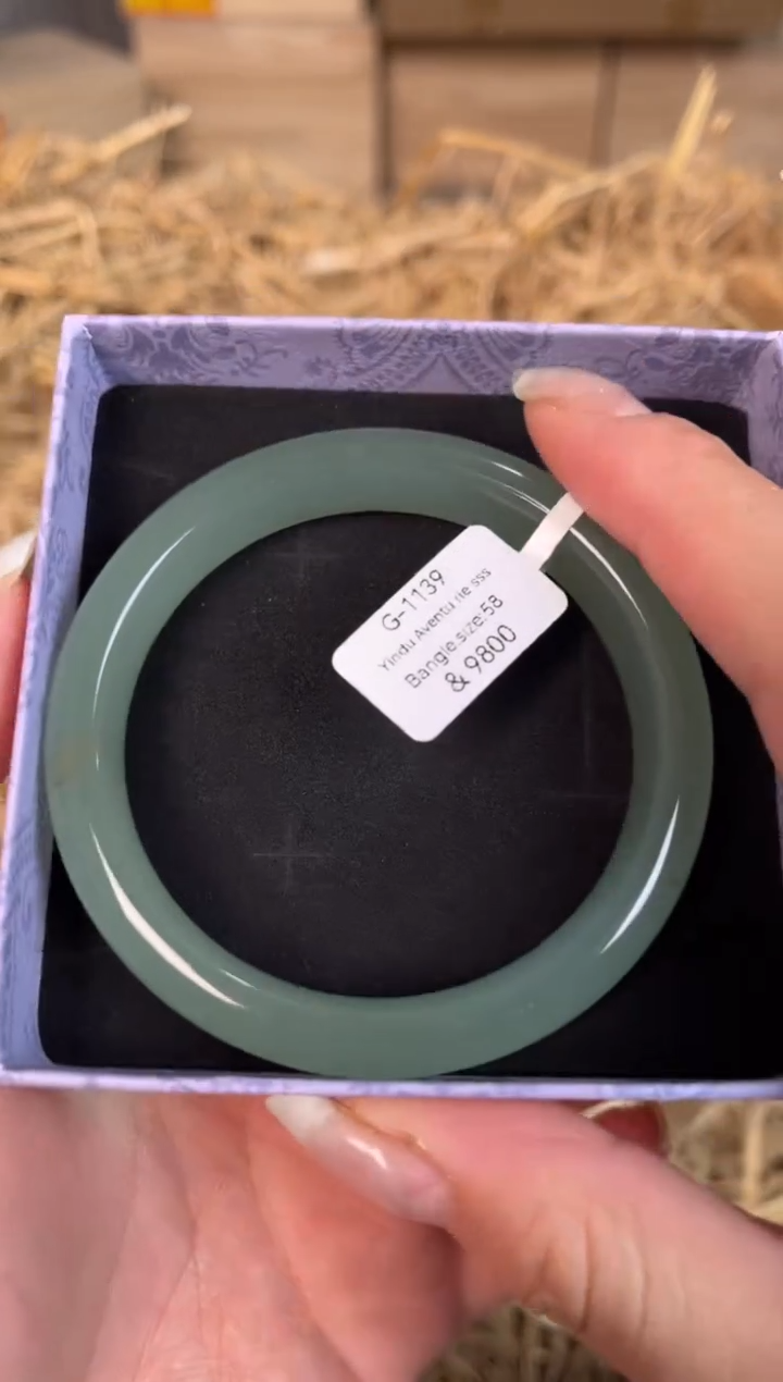 未镶嵌手镯石英质玉G-1139