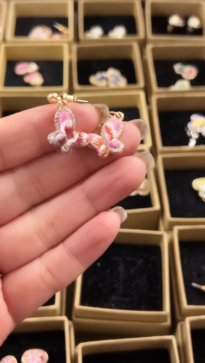 【闪购商品】织绣民族风老绣饰品030