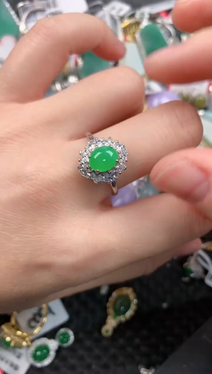 银S925镶嵌戒指翡翠777       6