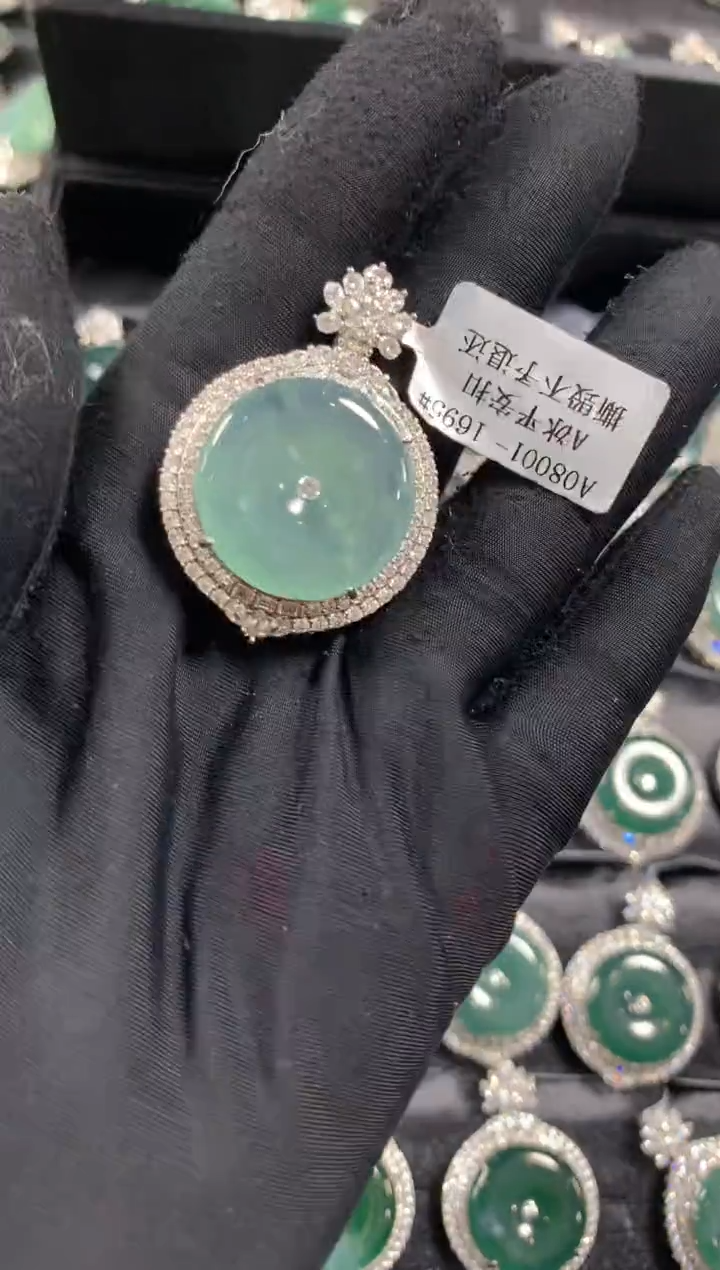 【闪购商品】定制翡翠未镶嵌60定制翡翠-多样性发货（发其一）