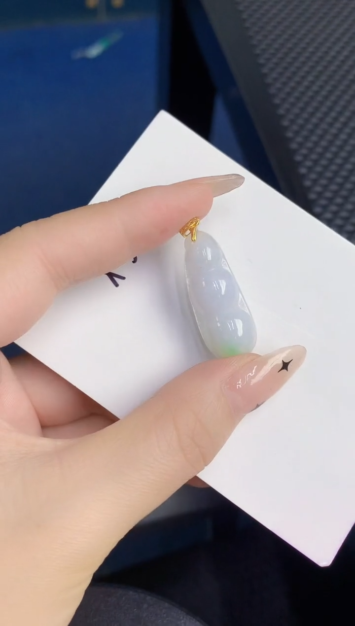 颈饰未镶嵌翡翠缅甸天然翡翠A货