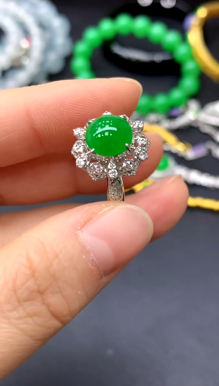 18K金镶嵌戒指翡翠548-中国好珍宝