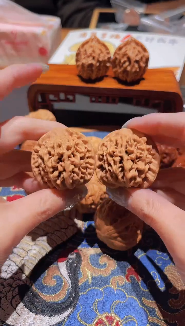 把件文玩核桃064秦闷38