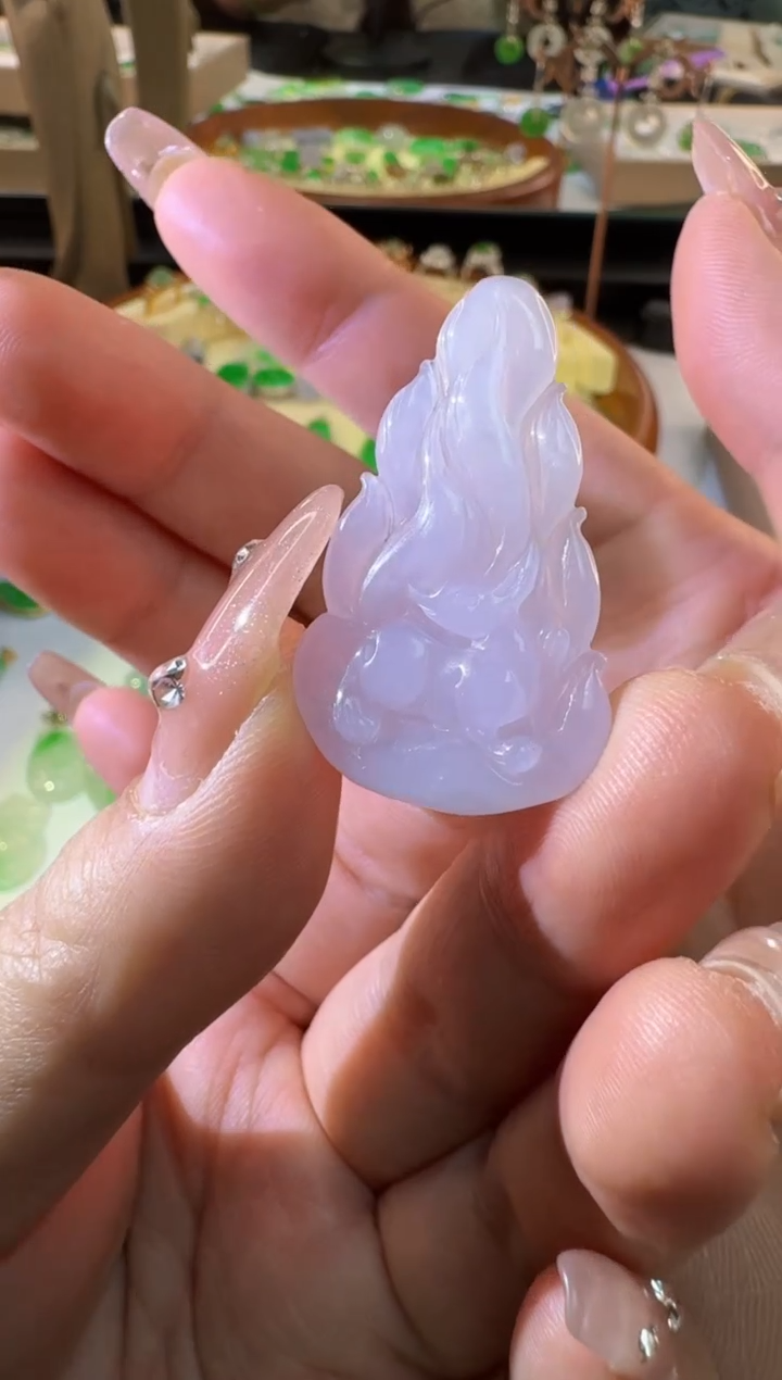 【闪购商品】翡翠颈饰18K金镶嵌缅甸A货翡翠吊坠