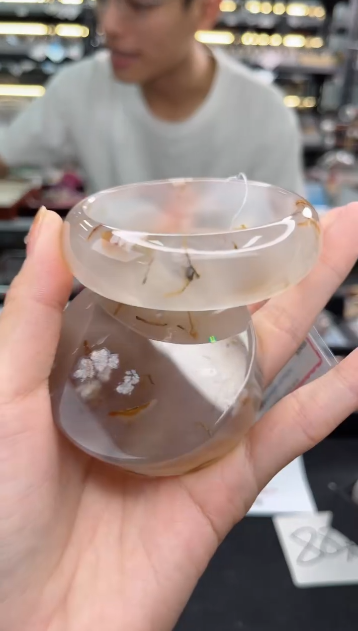 【闪购商品】石英质玉手镯未镶嵌59圈口（赠品镯心）3681106