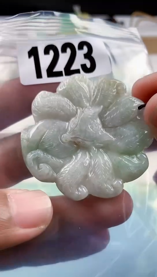 【闪购商品】翡翠挂件未镶嵌天然翡翠吊坠挂件