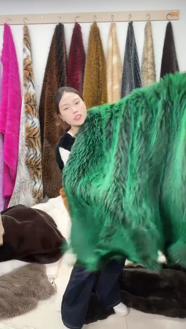 狐狸毛A82尺寸1.9*2