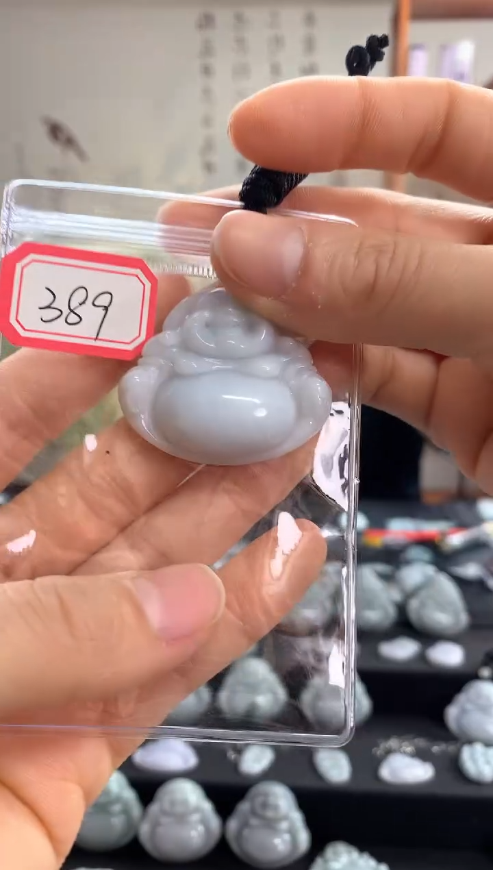 【闪购商品】翡翠颈饰未镶嵌佛公389