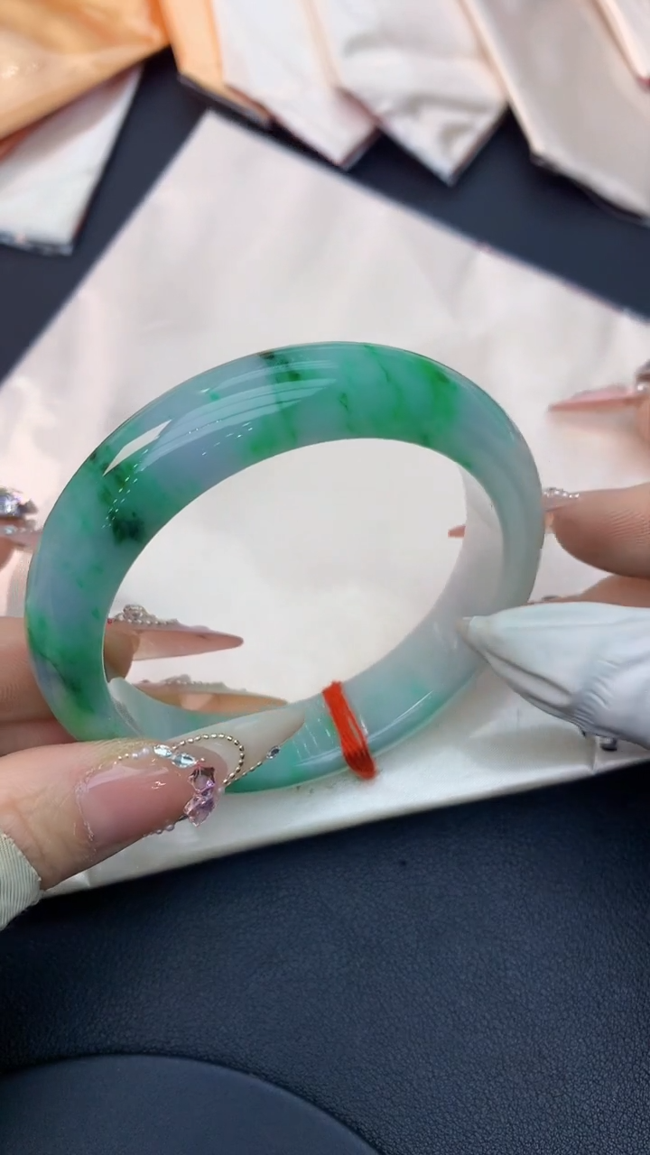 未镶嵌手镯翡翠0937016019