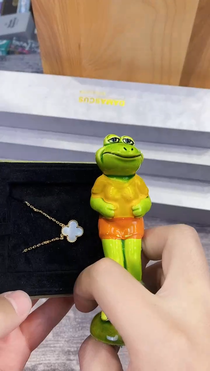 【闪购商品】瓷片四白项-都是我的大宝贝儿瓷器