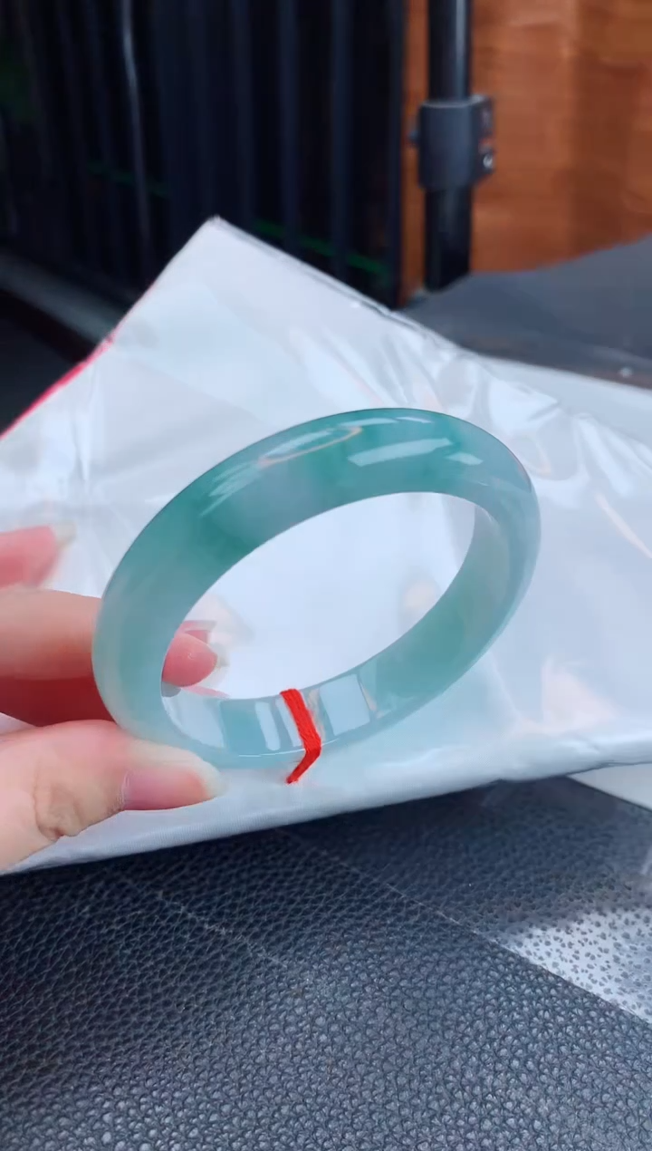 【闪购商品】翡翠手镯未镶嵌缅甸天然翡翠A货手镯