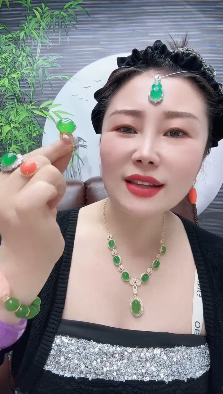 高货辣绿葡萄肉戒指