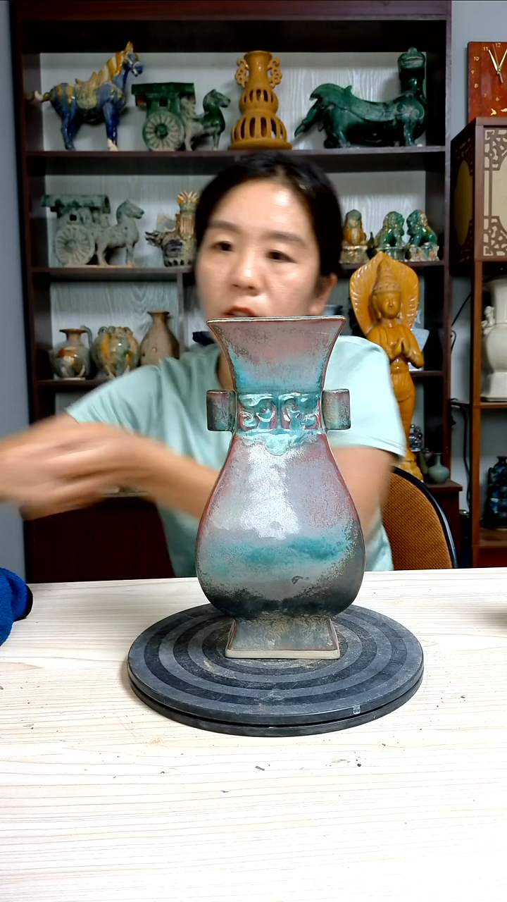 经典精美复古风格瓷器