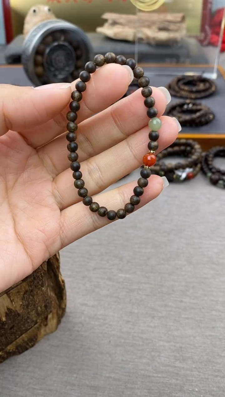 【闪购商品】沉香手串芽庄白棋楠04单圈＋配饰