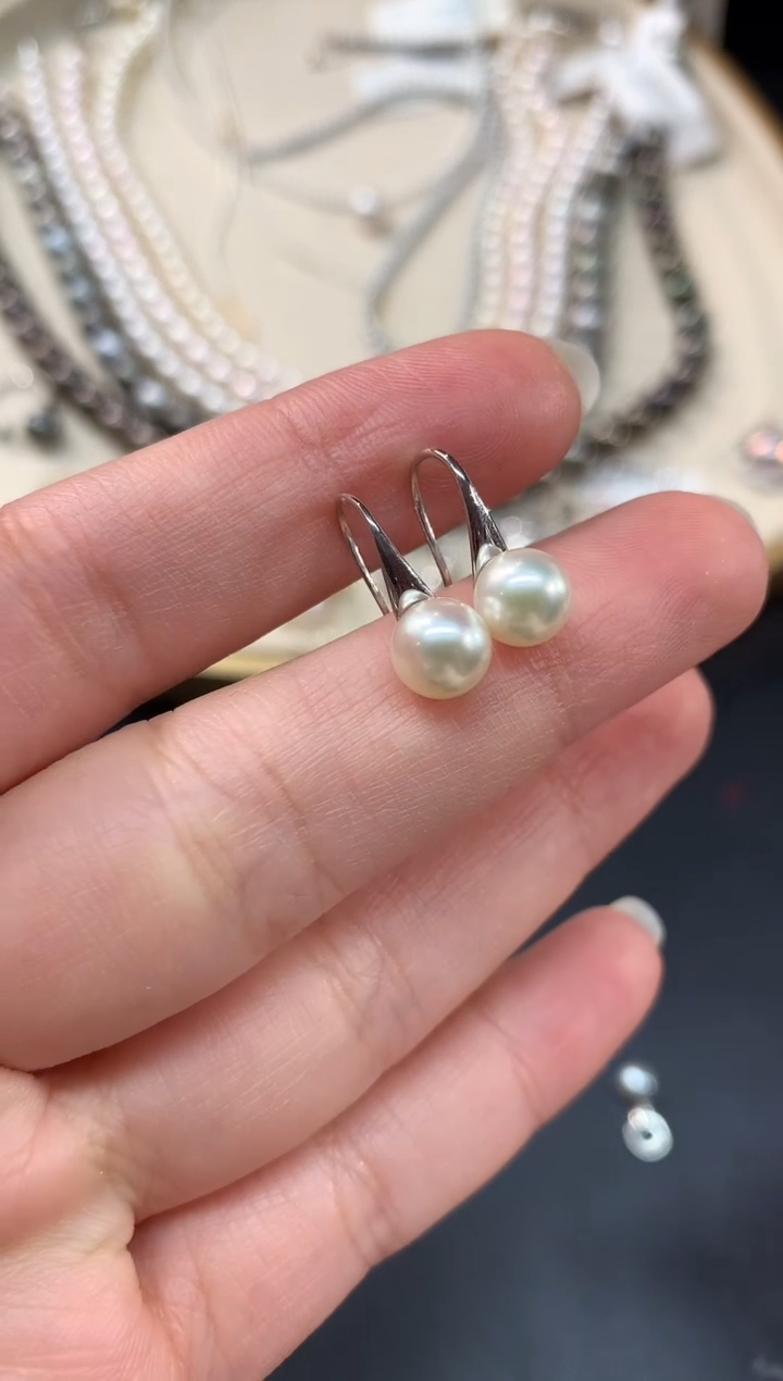 【闪购商品】海水珍珠耳饰18K金镶嵌A335|980