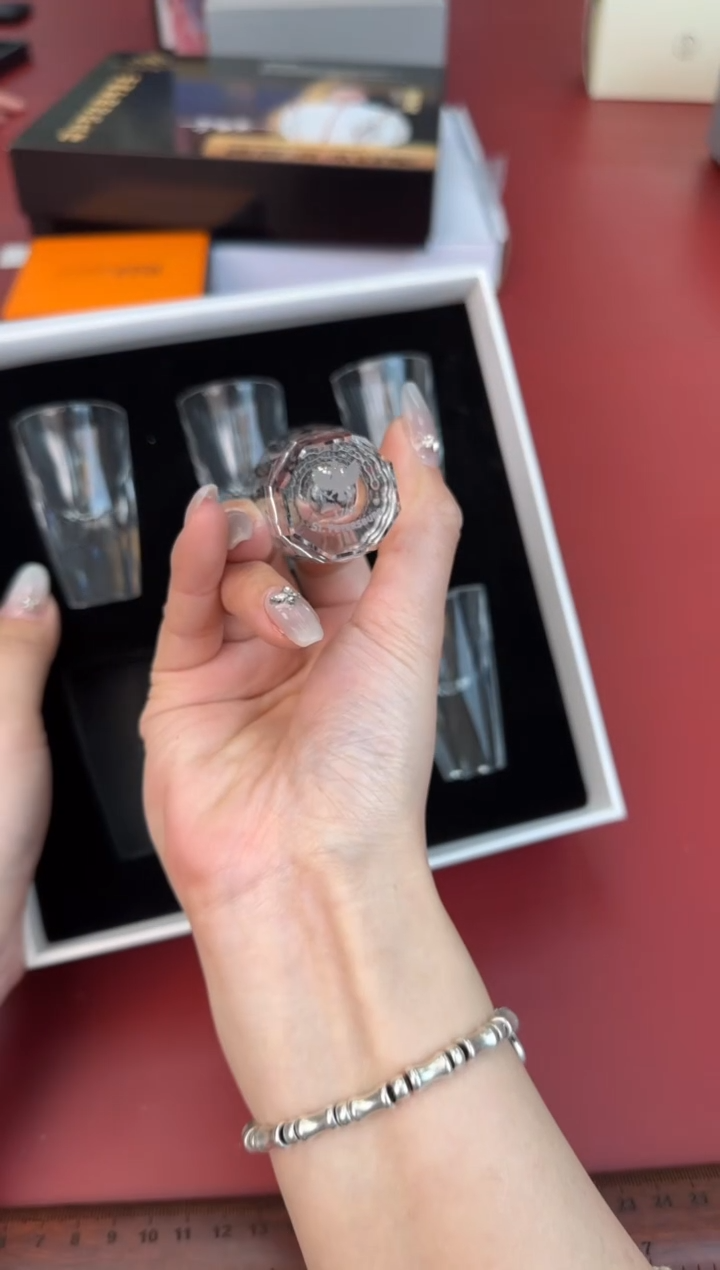 【闪购商品】瓷片正午瓷缘 臻品源泉@@EE116