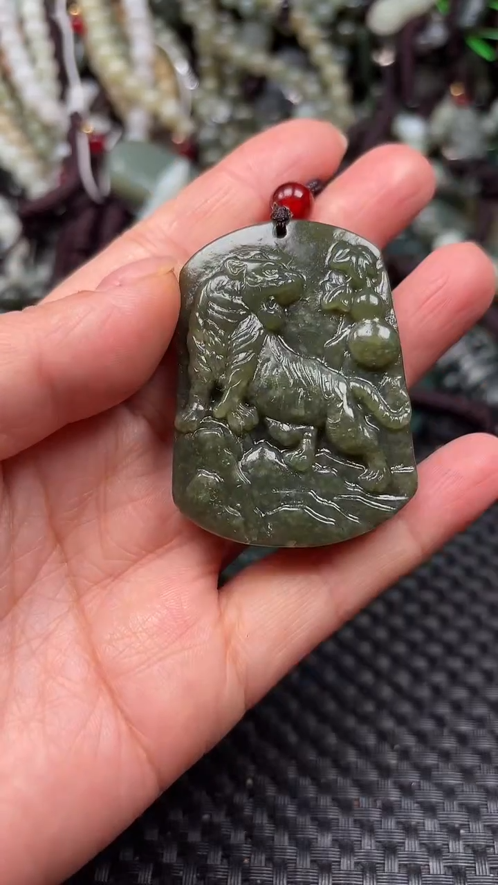 【闪购商品】和田玉颈饰未镶嵌1