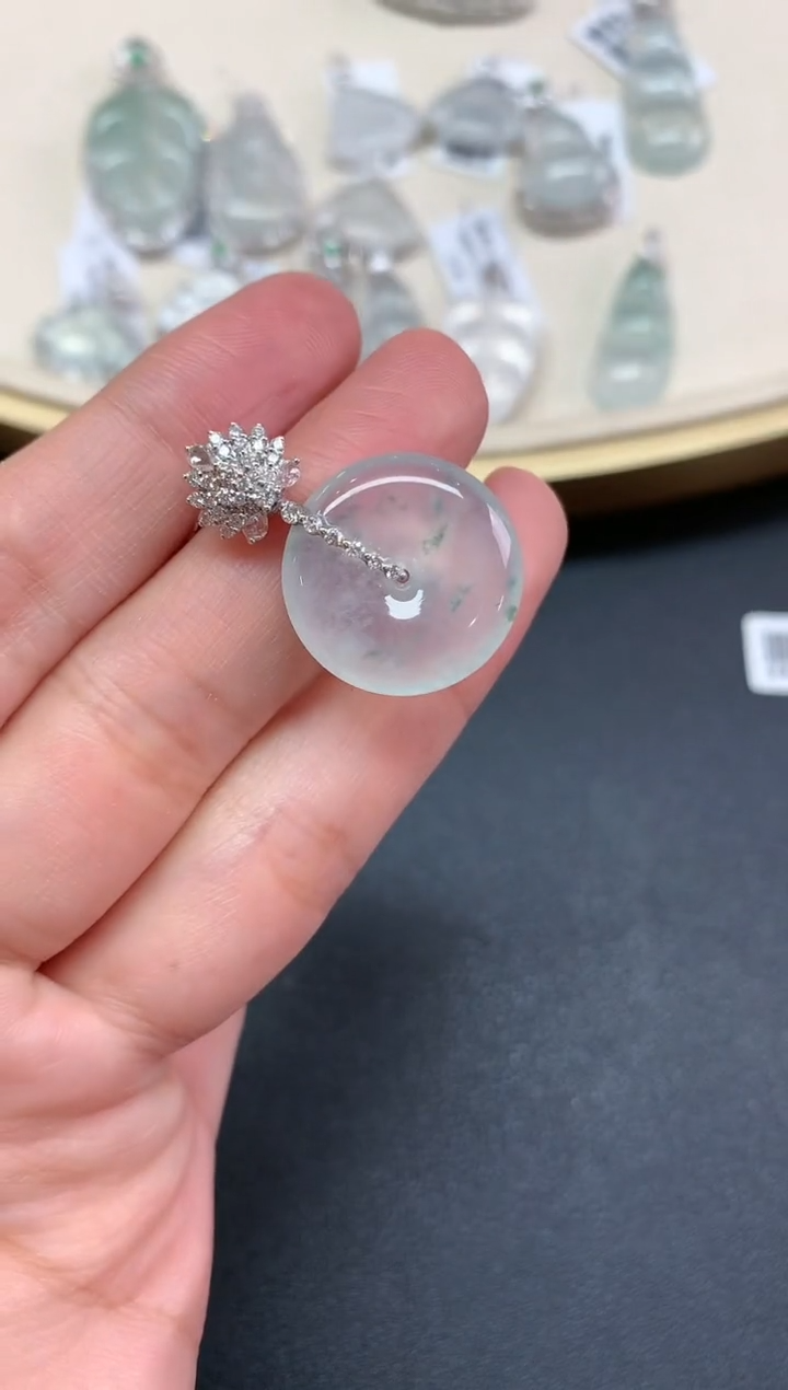 【闪购商品】翡翠吊坠(不含链)18K金镶嵌W193|8800