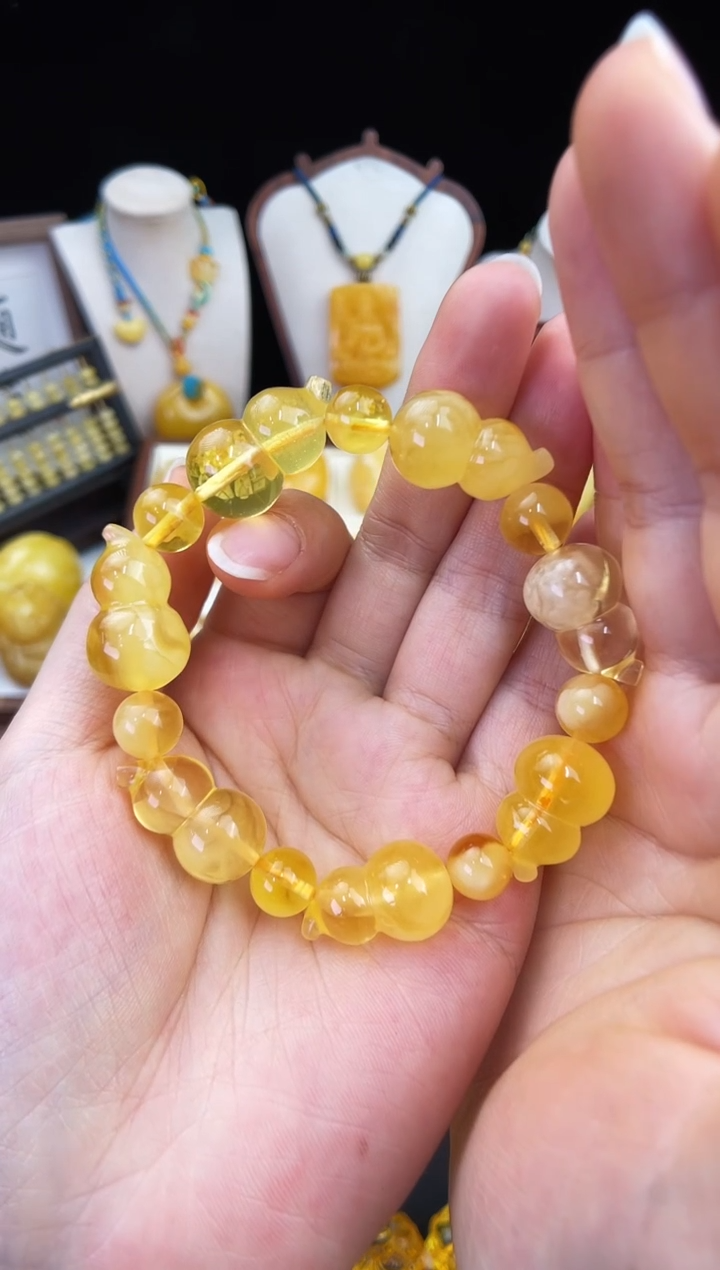 琥珀未镶嵌珠宝奇石柒月