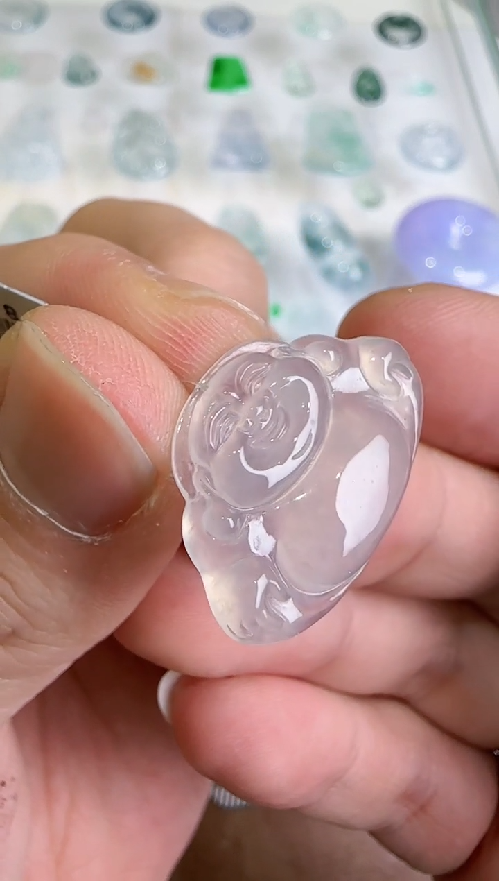 【闪购商品】翡翠吊坠(不含链)未镶嵌··