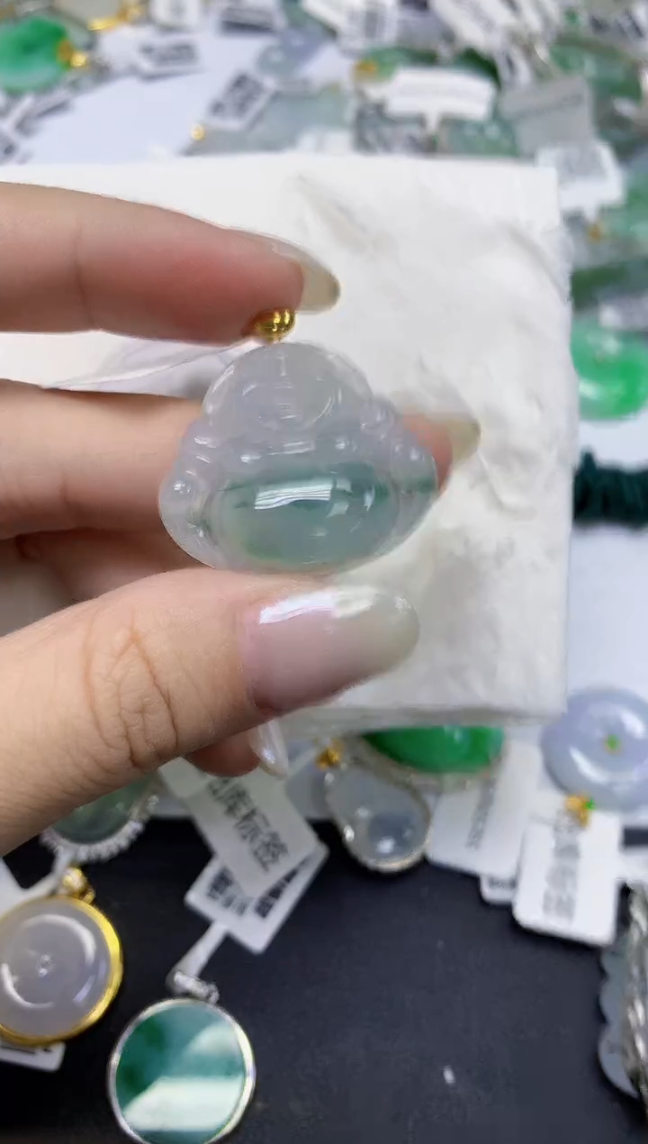 颈饰18K金镶嵌翡翠天然缅甸翡翠A货百元以上9元证书费自理