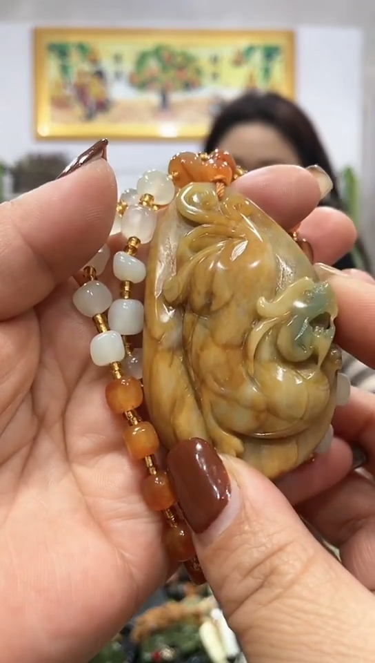 未镶嵌岫玉挂件 