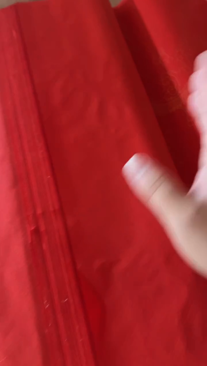 70*138cm 四尺整张万年红 50张描龙 50张光板 裁对开