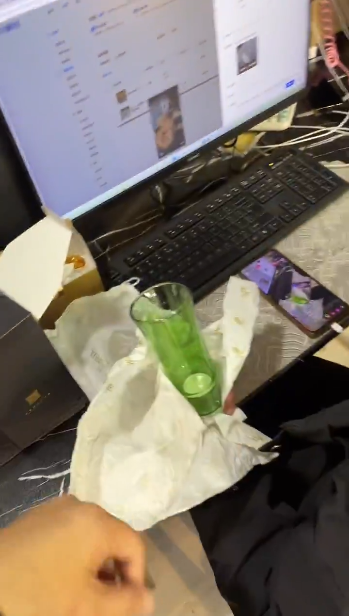 禾器/大号君雅杯/湖绿