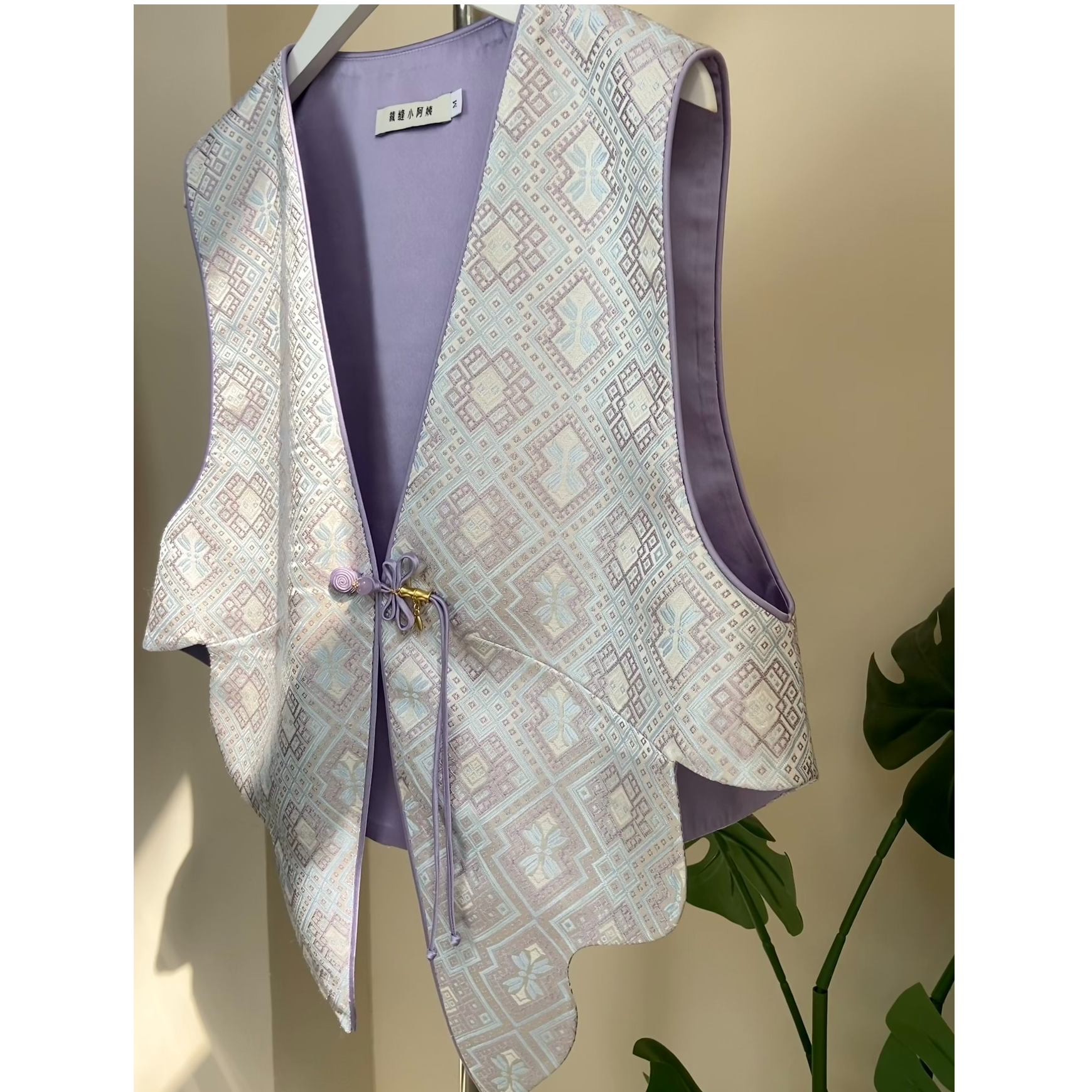 气质优雅蝴蝶非遗壮锦马甲时尚复古