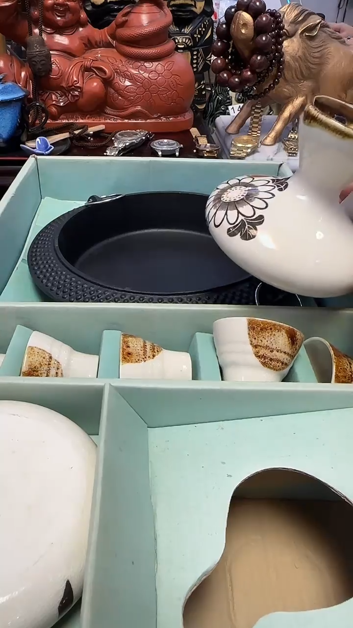 157南部铁器锅加2壶5杯