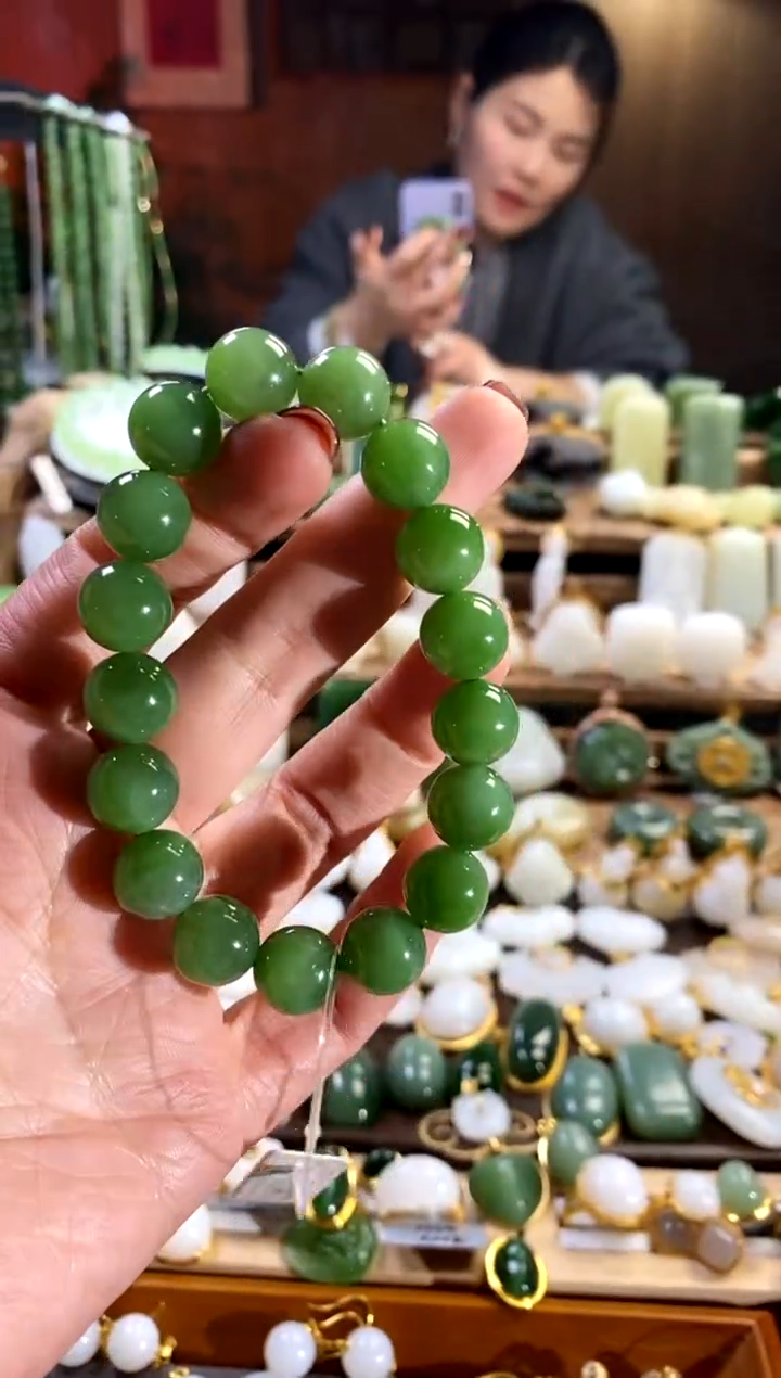 【闪购商品】和田玉手链未镶嵌。