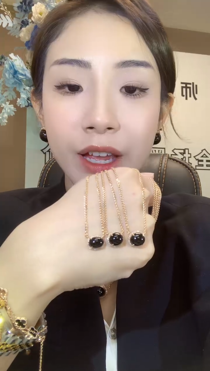 项链18K金镶嵌翡翠S10 多样性发货一件