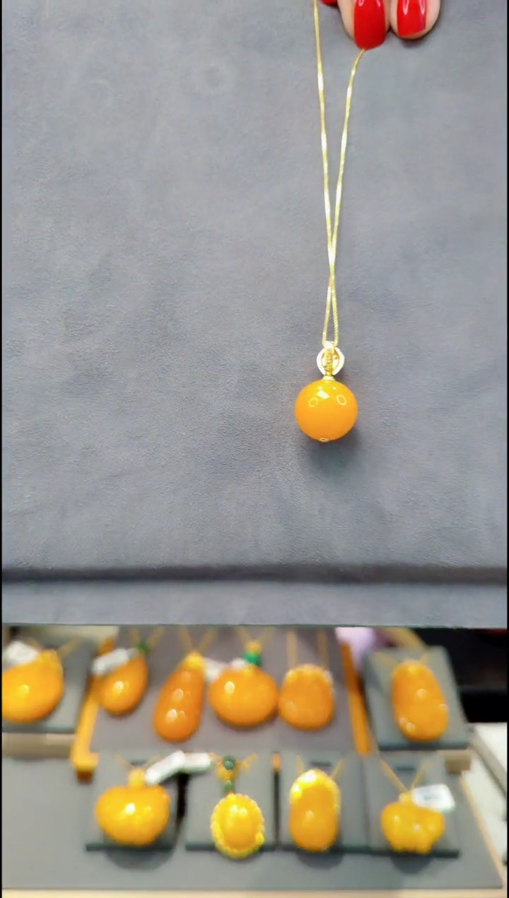 【闪购商品】蜜蜡吊坠(赠链)银S925镀金镶嵌H118蜜蜡吊坠