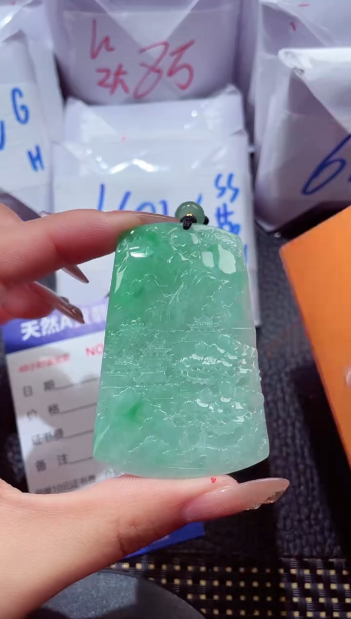 颈饰未镶嵌翡翠174