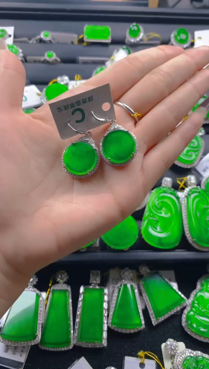 【闪购商品】翡翠耳饰银S925镶嵌1111111