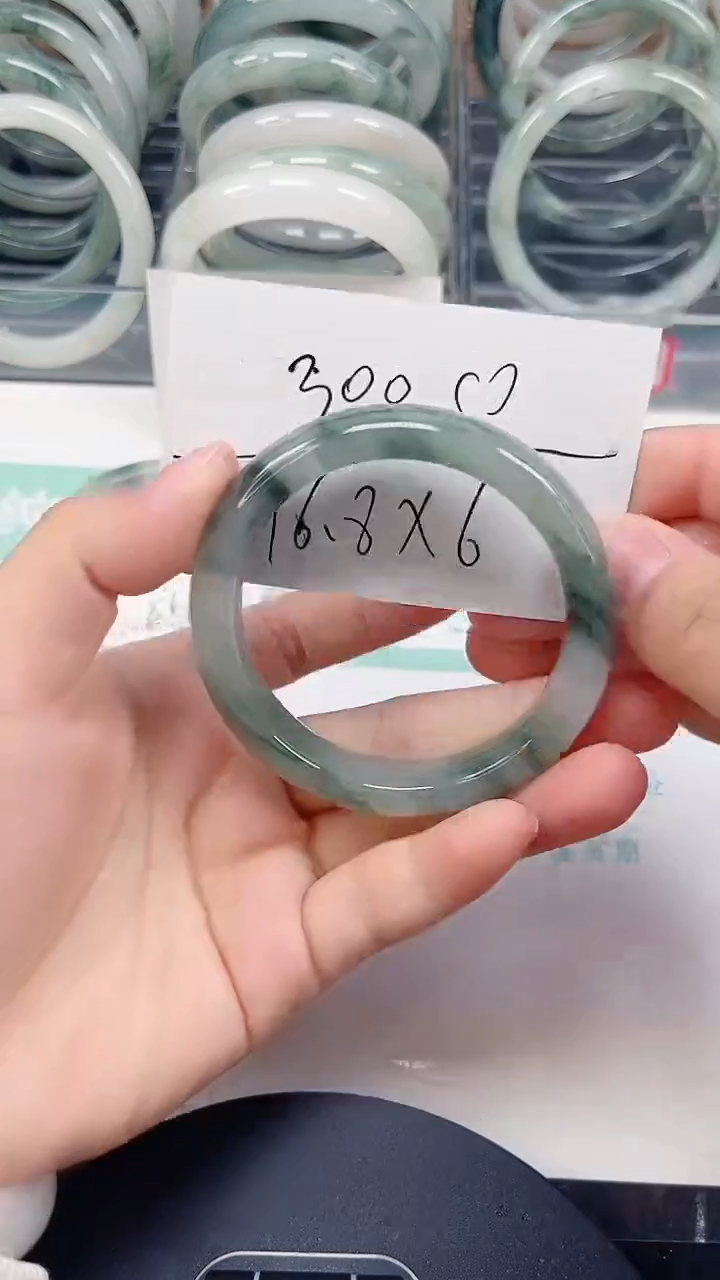 未镶嵌手镯石英质玉29-53/54