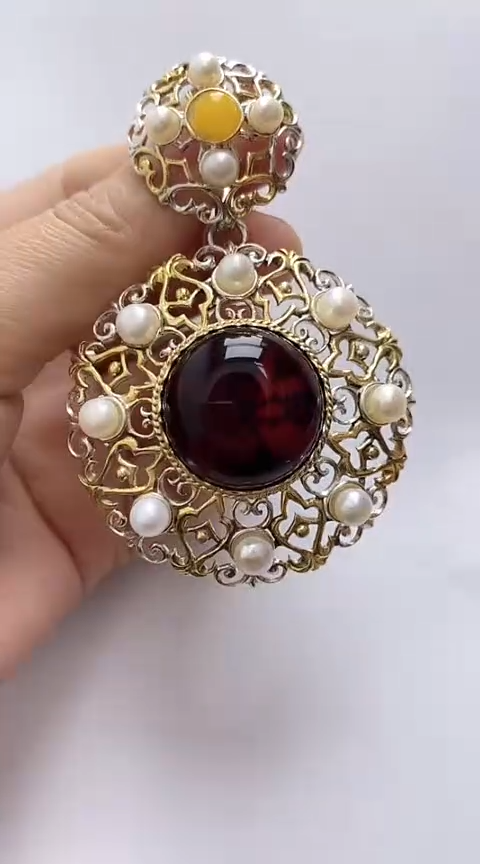 【闪购商品】琥珀裸石银S925镶嵌血珀吊坠