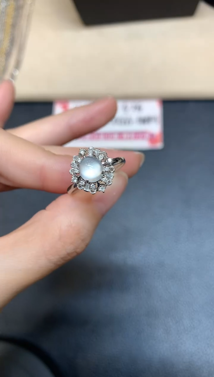 【闪购商品】翡翠戒指18K金镶嵌【无鉴赏期