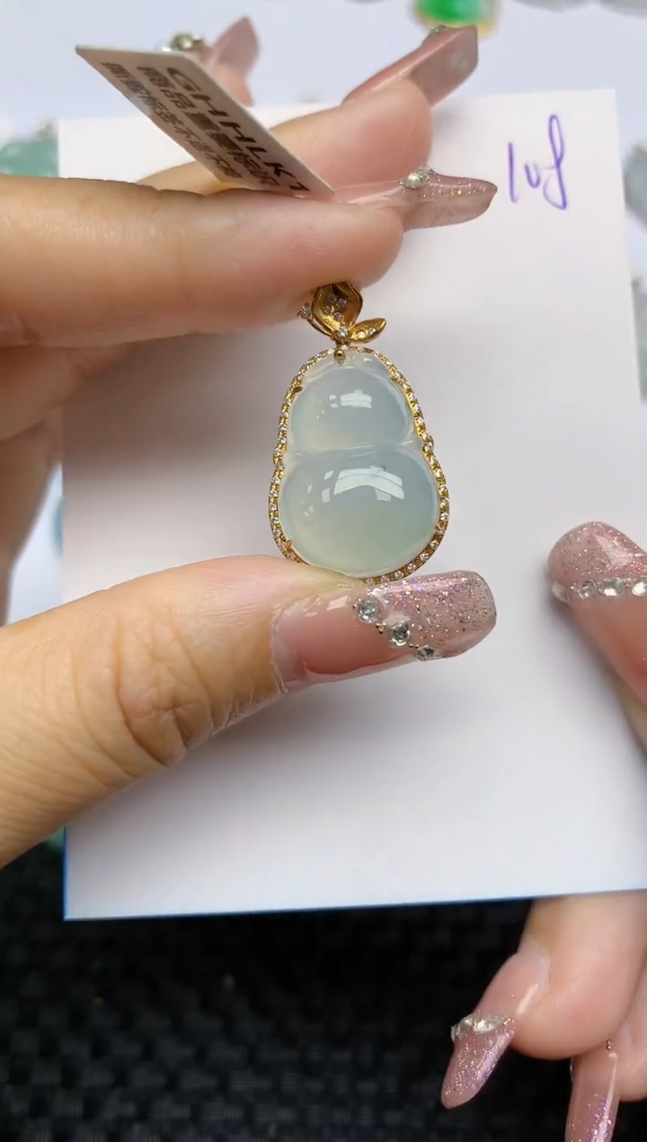 【闪购商品】翡翠颈饰18K金镶嵌天然A货翡翠 108