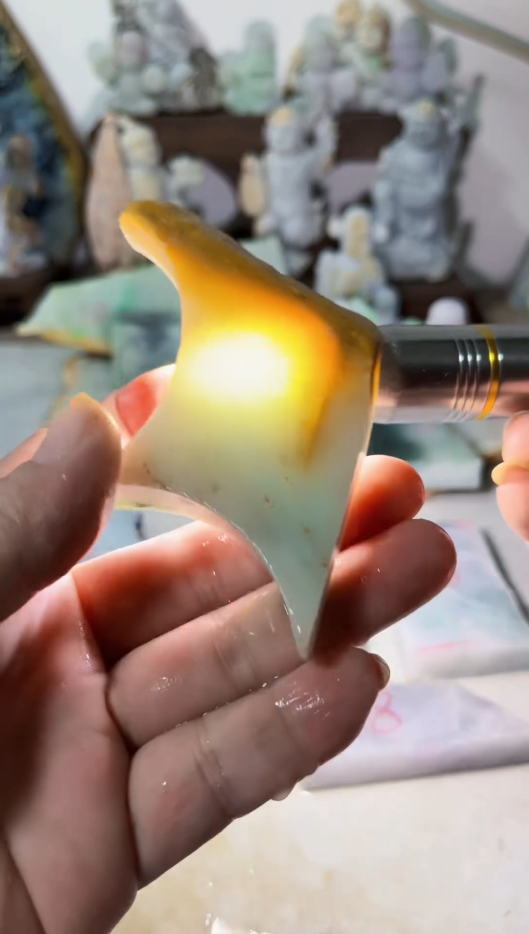 【闪购商品】翡翠吊坠(不含链)未镶嵌A926