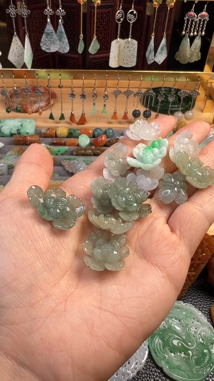 【闪购商品】翡翠挂件未镶嵌翡翠(多样性发其一)